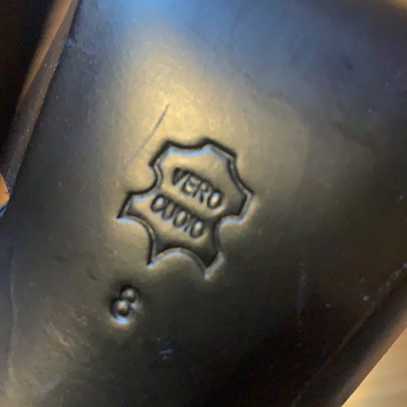 Cut out booties - Picture 6 of 6